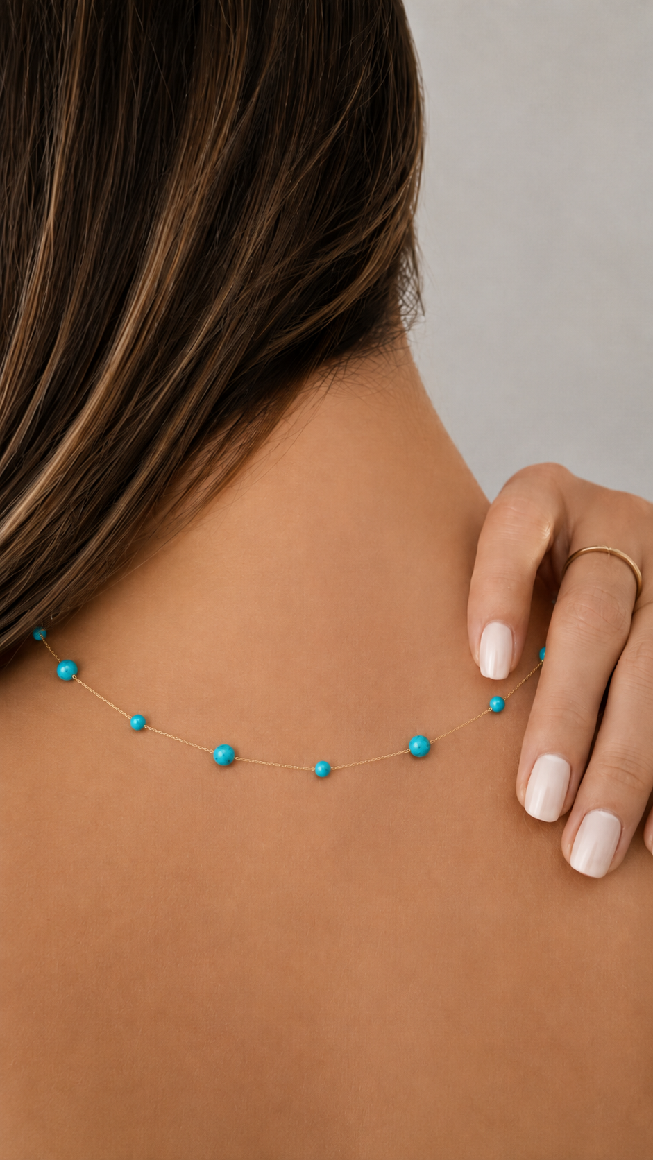 Graduated Turquoise Station Necklace in 14K Gold
