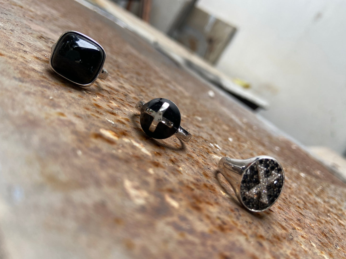 Initials ring