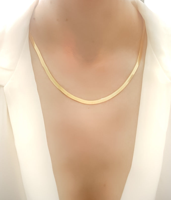 Herringbone chain necklace