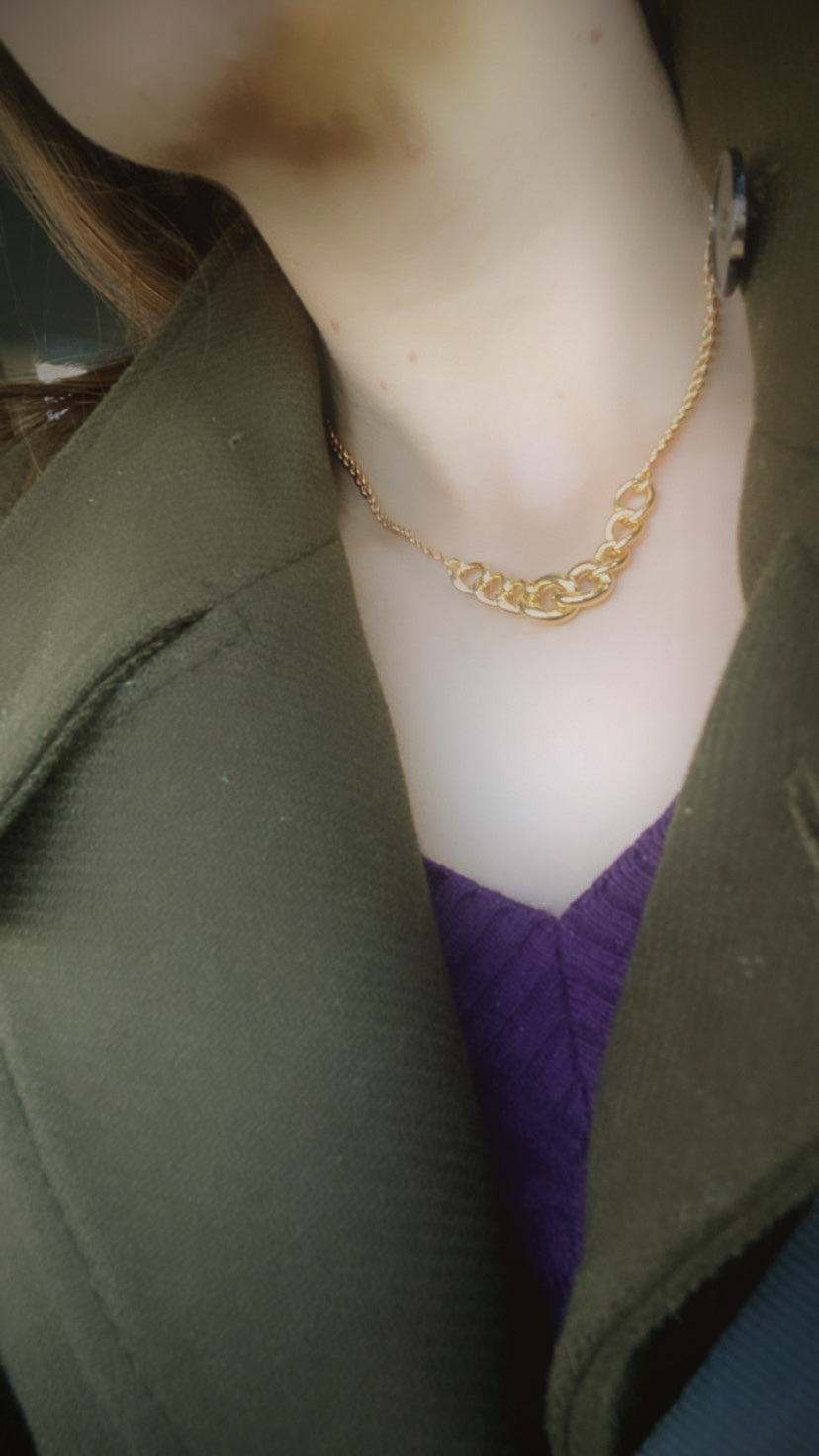 Link chain necklace