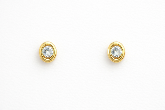 Classic Bezel Zirconia Stud Earrings