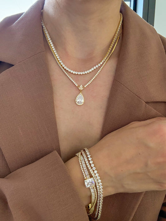 The Tear Drop necklace