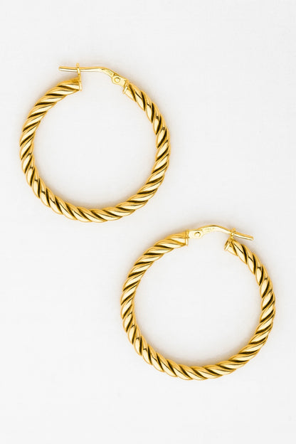 Twisted rope hoops