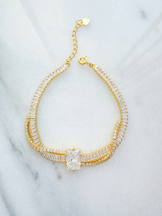 Radiant Emerald-Cut Centerpiece Bracelet