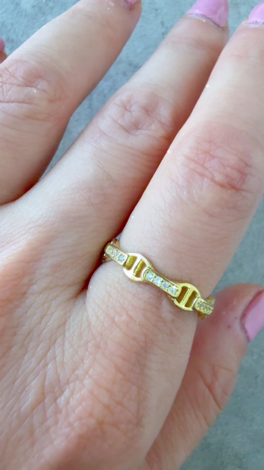 Buckle gold ring