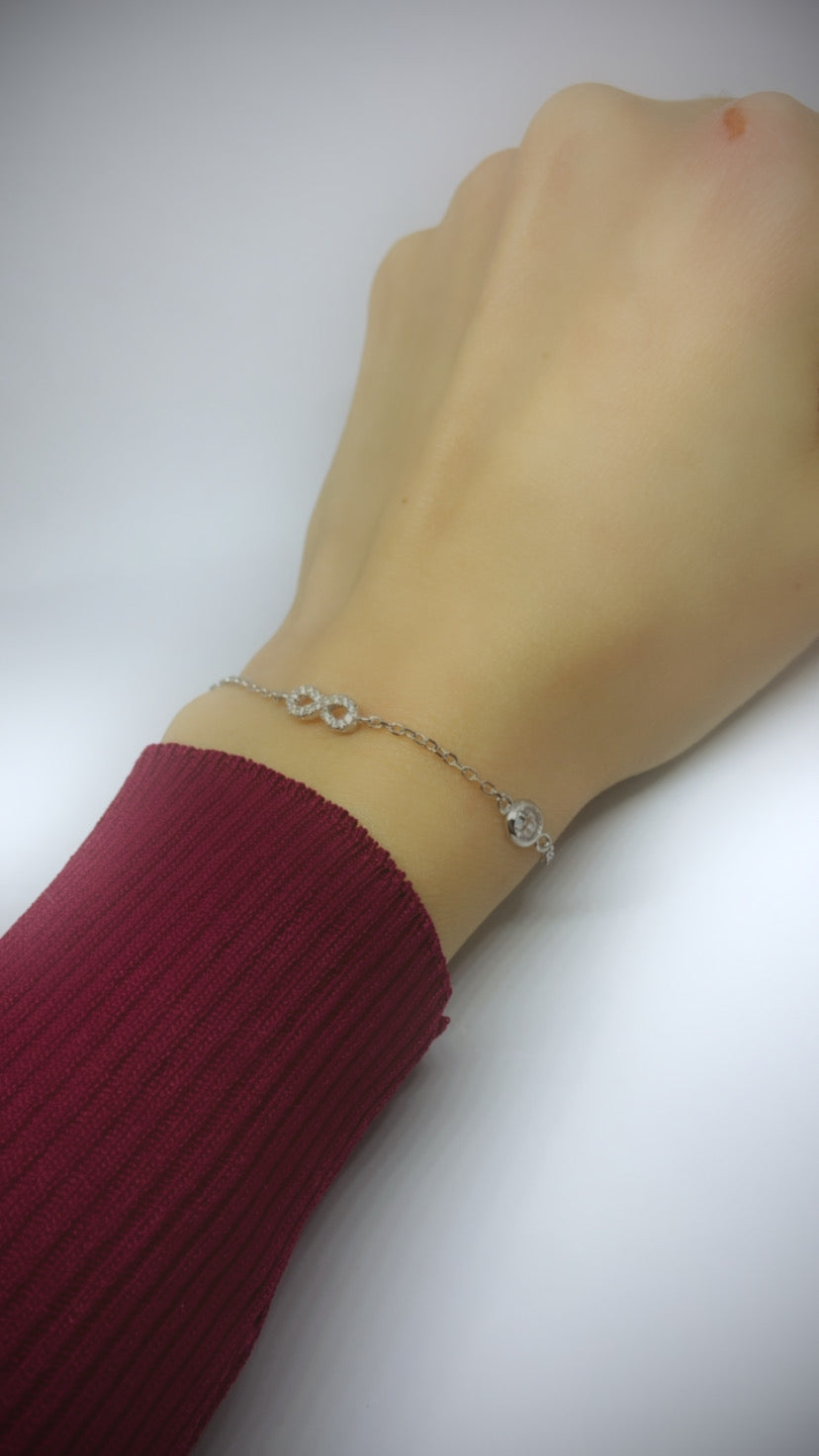 Infinity and diamond bracelet