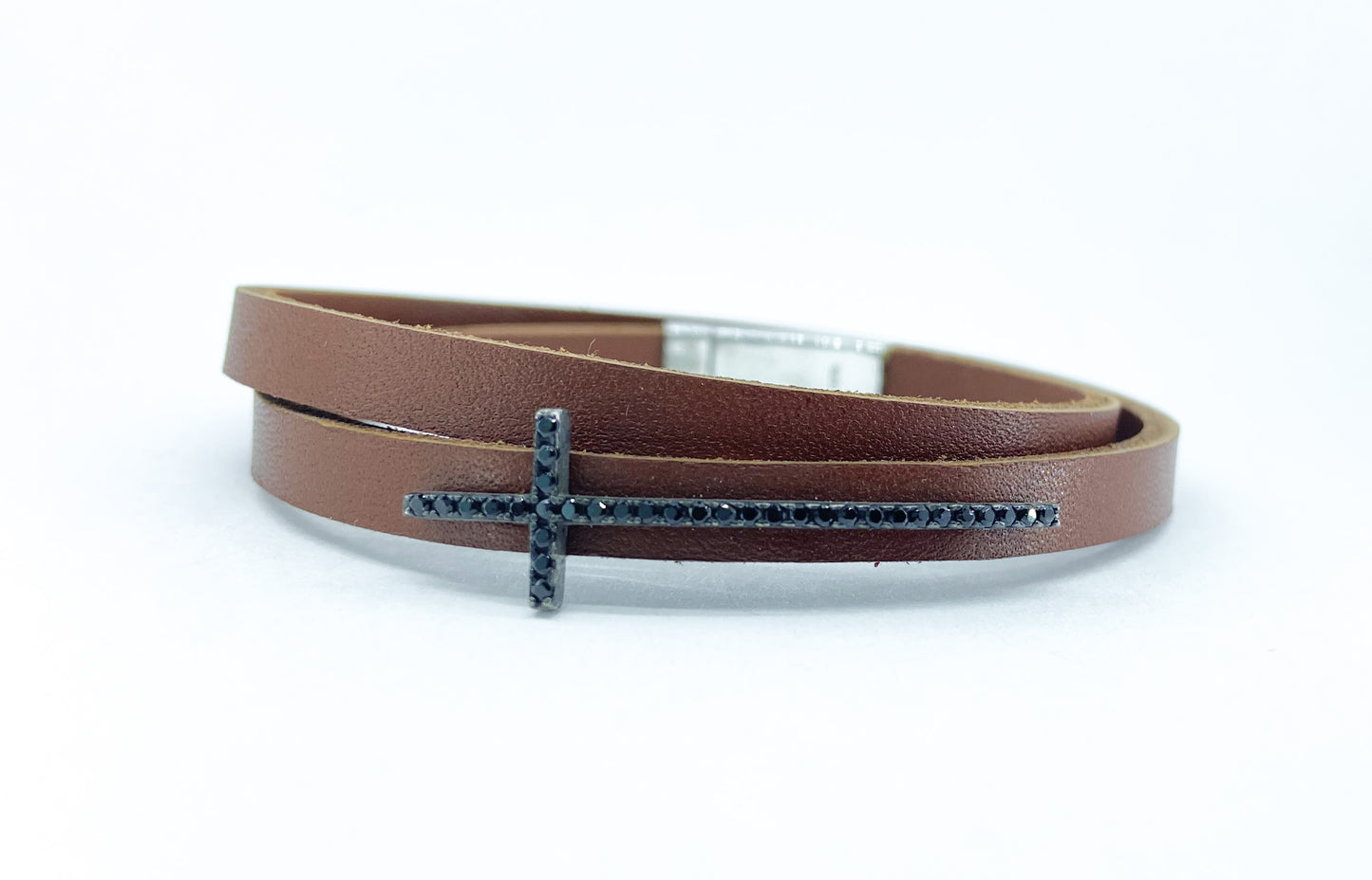 Men’s cross bracelet