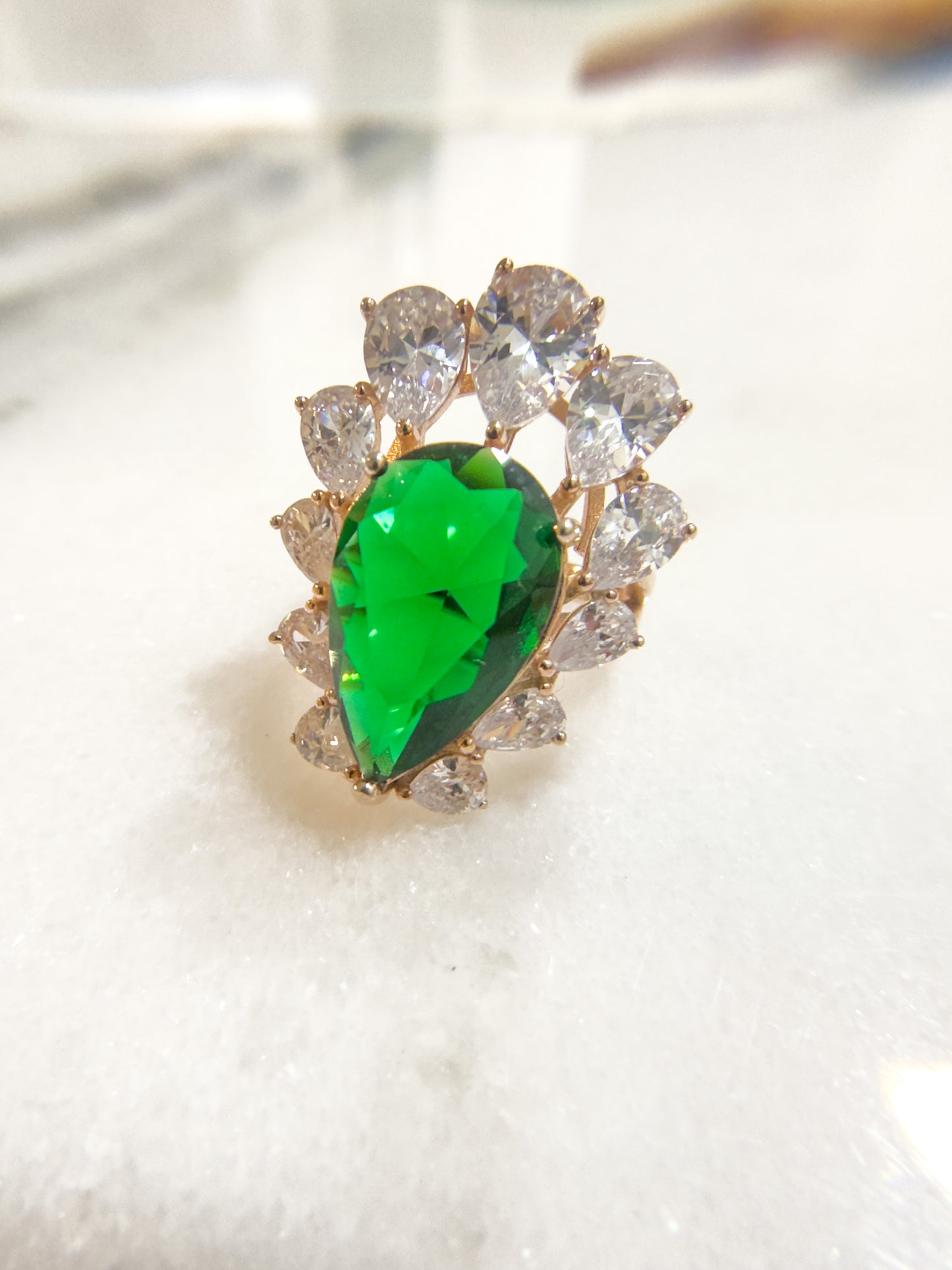 Emerald teardrop ring