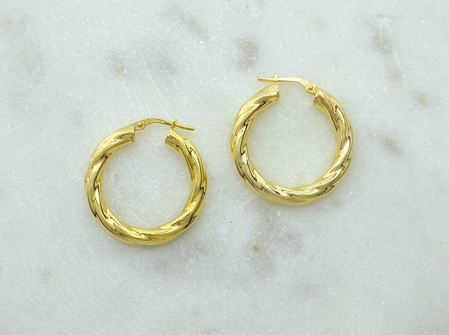 Twist Hoops