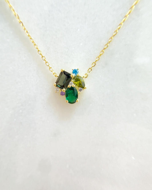 Tri-color green necklace