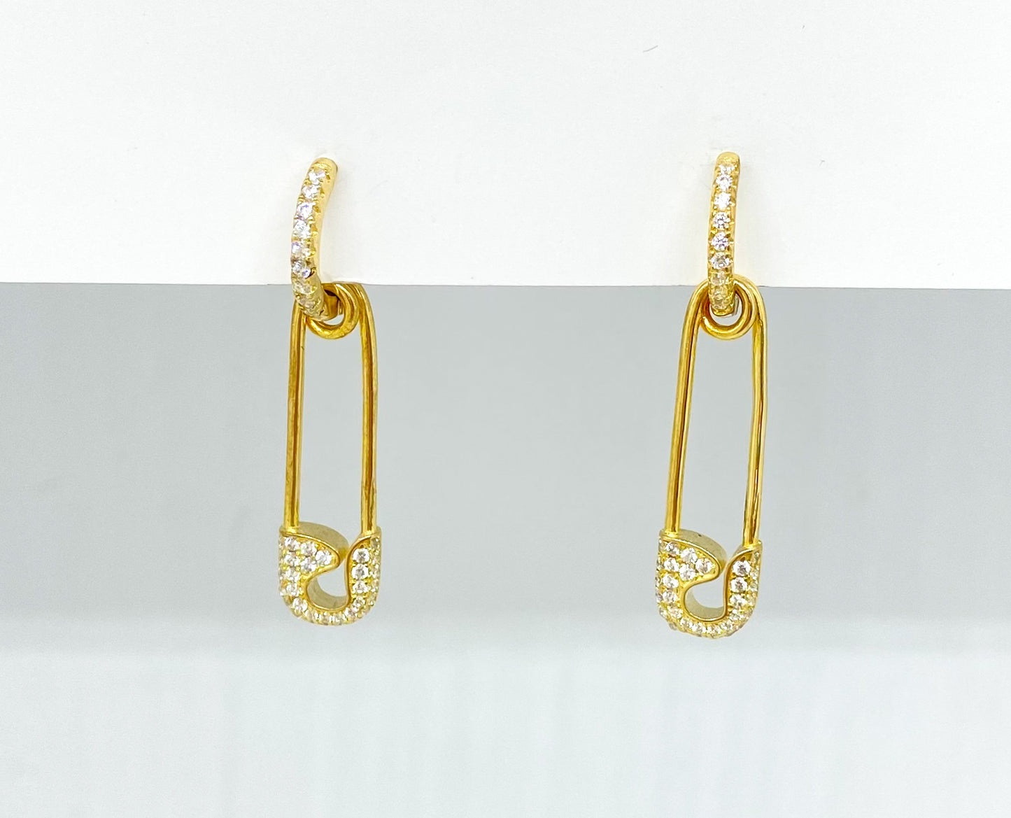 Tiny hoops with hanging pin