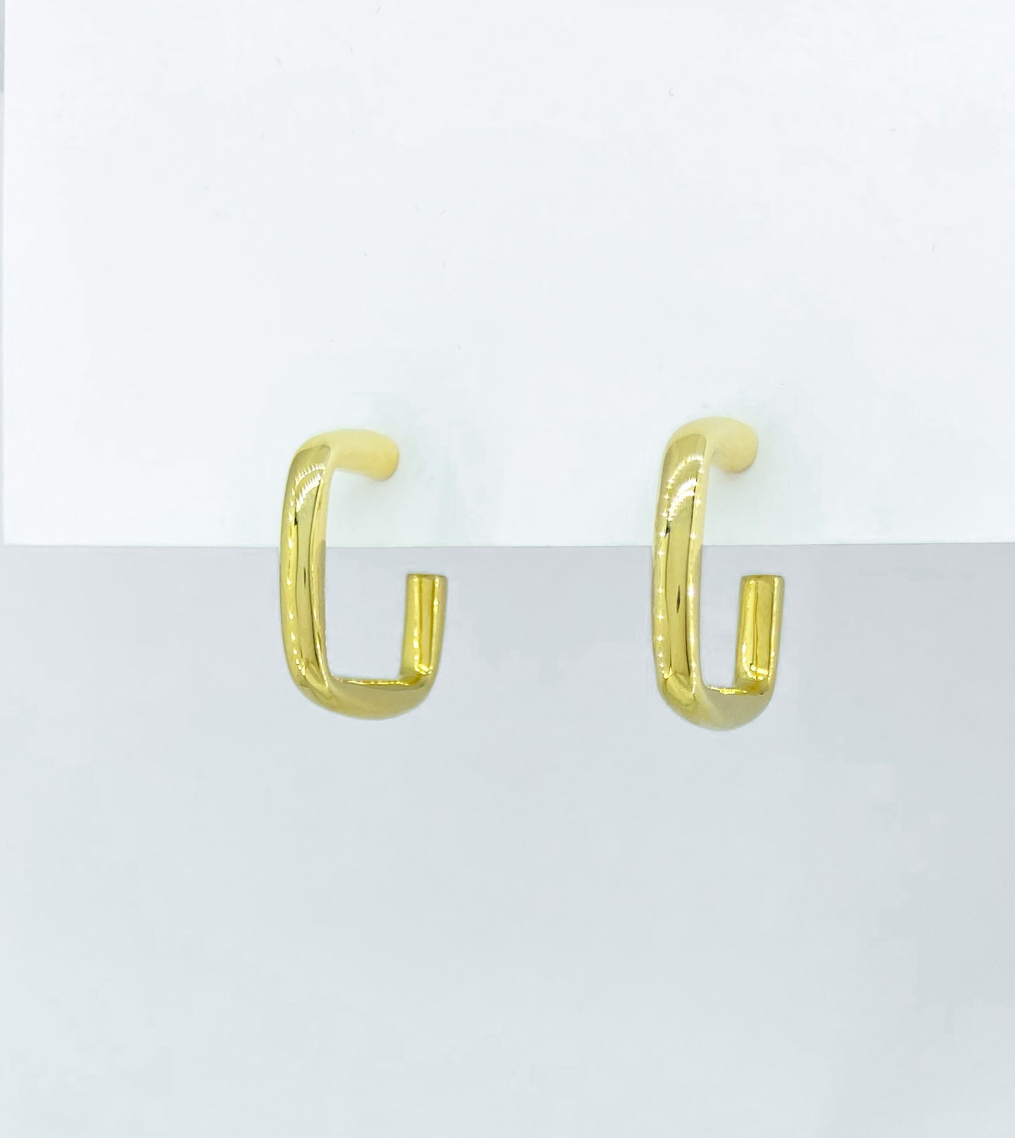 Square earrings