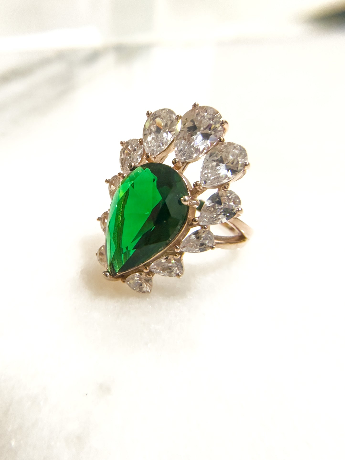 Emerald teardrop ring