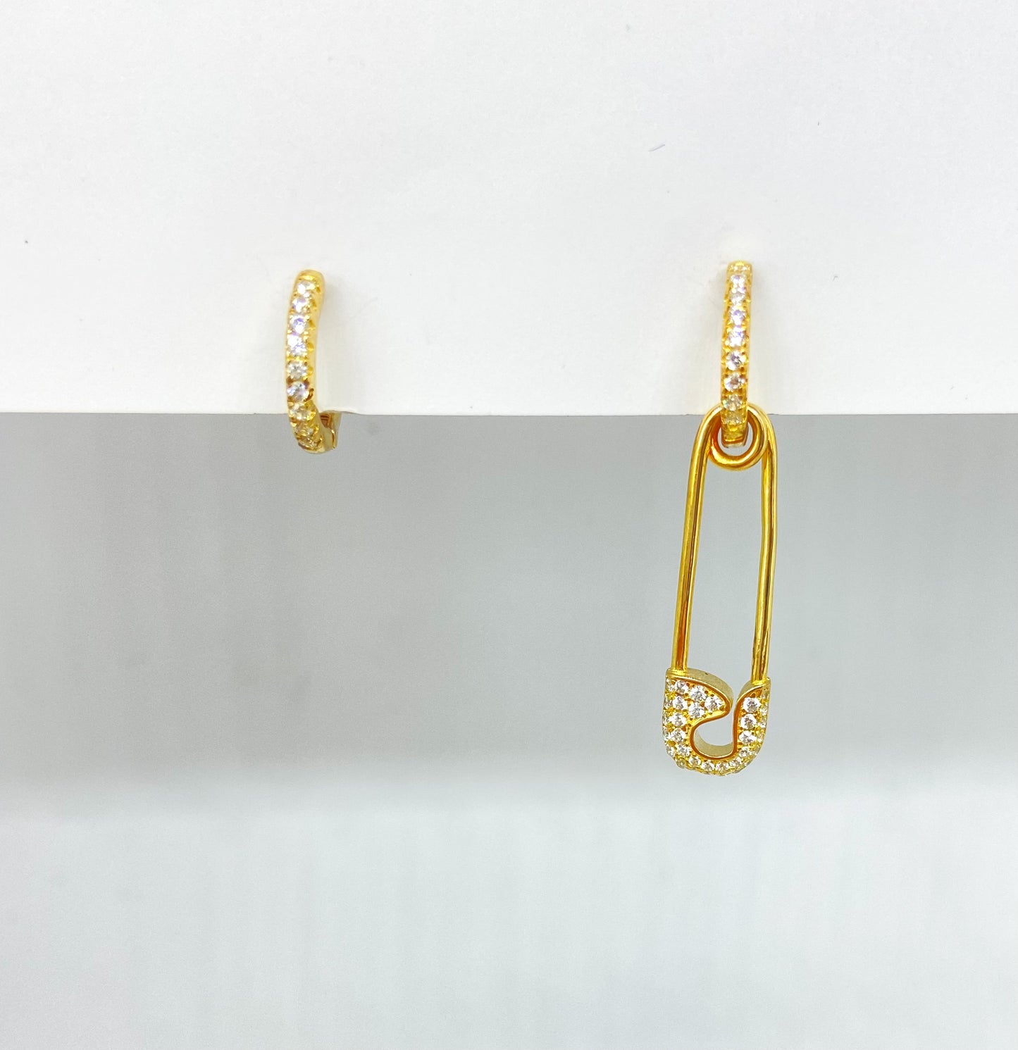 Tiny hoops with hanging pin